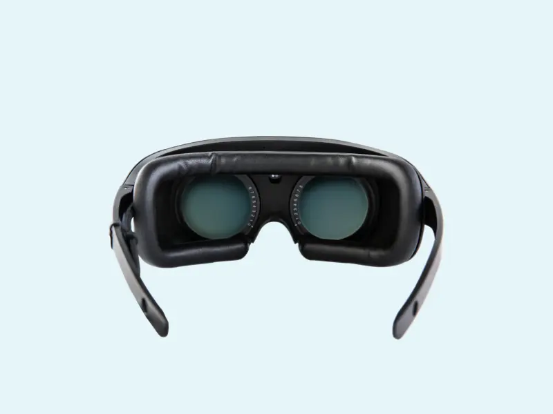 IrisVision Vista camera resolution and removable eye-guard
